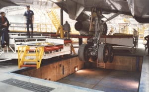 american airlines hangar 6 landing gear pit tulsa ok